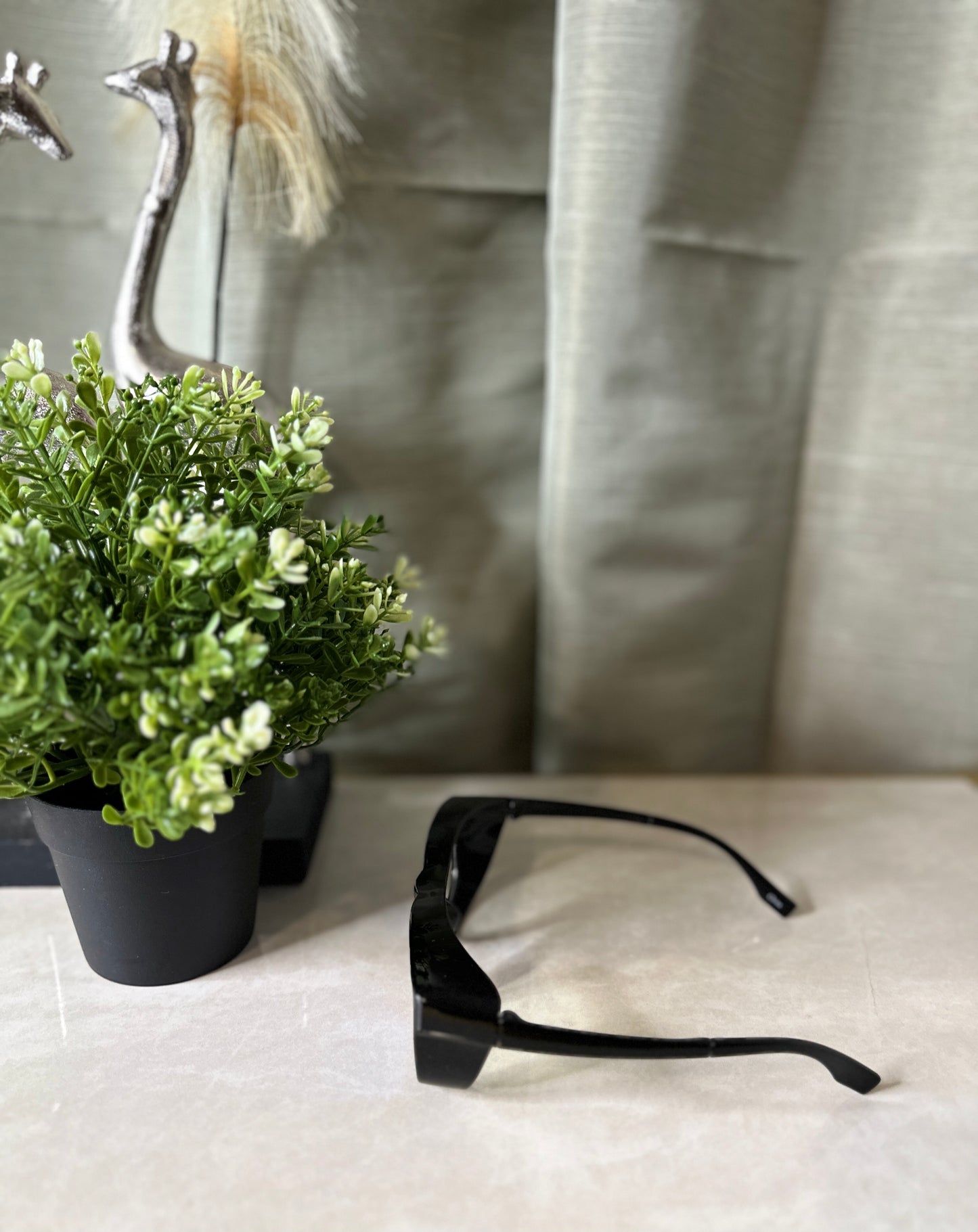 NEW Black Glasses