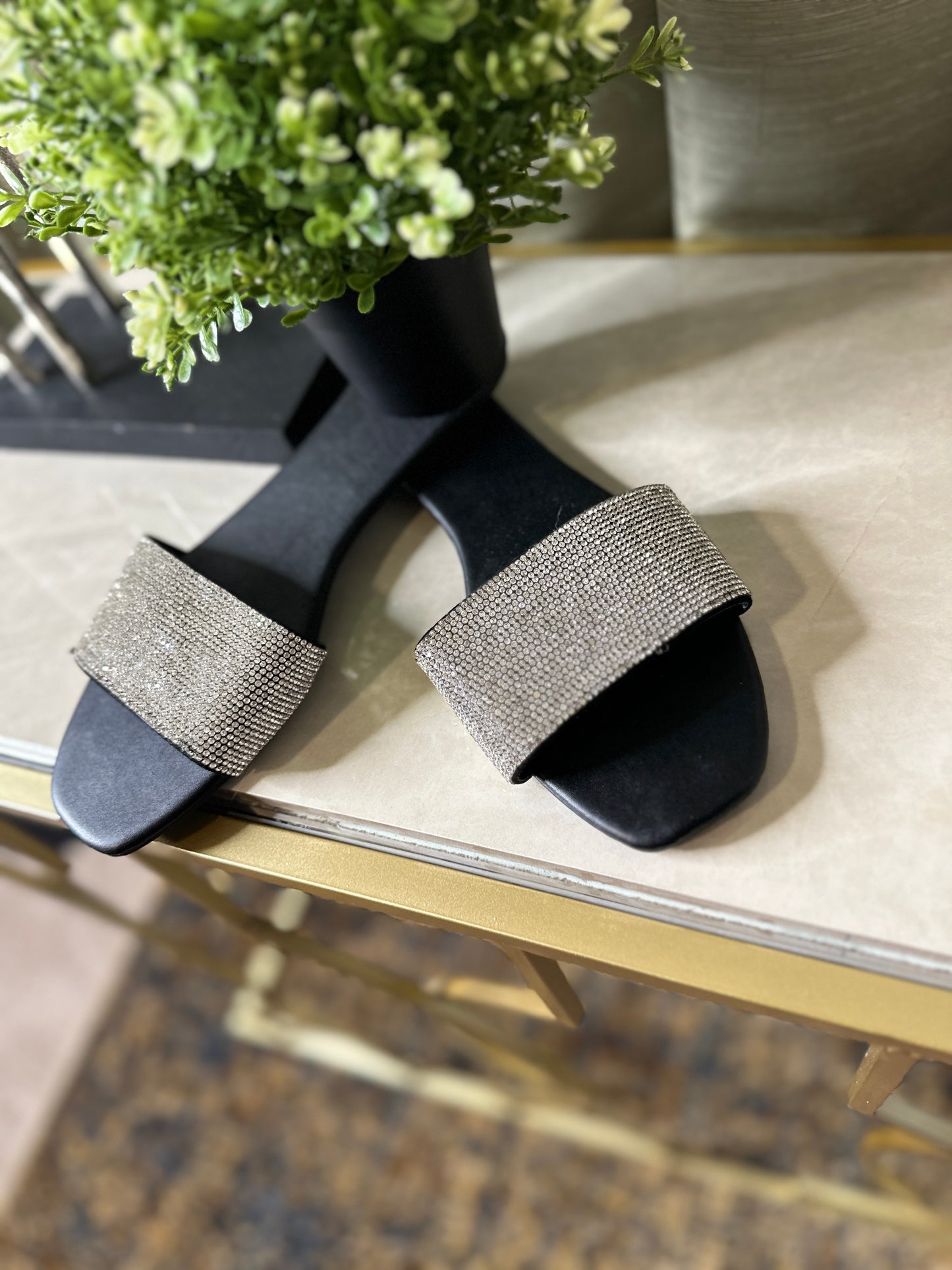 NEW Diamond Diva | Black Sandals