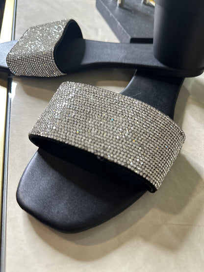 NEW Diamond Diva | Black Sandals