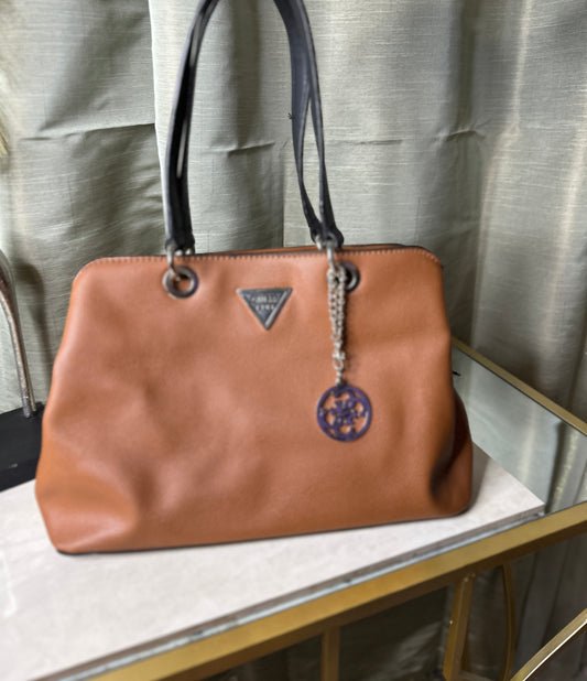 PRE-LOVED Guess 1981 Handbag