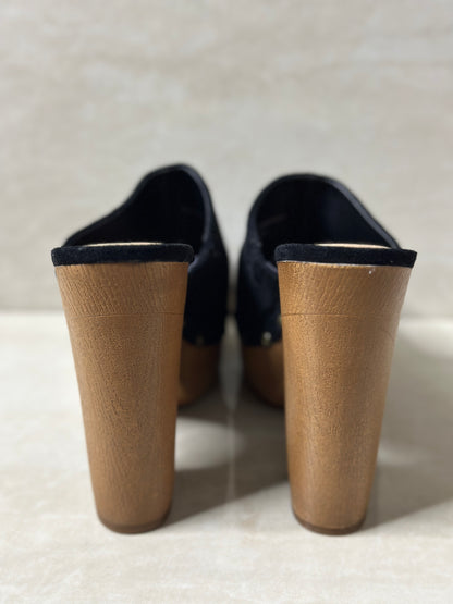 NEW Clogging Around Heels